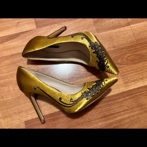 Zara gold pump never worn size 37 - Picture 4 of 6